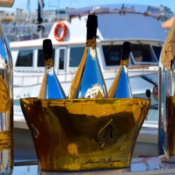 Orfevrerie Anjou Basin Vasque Or Armand de Brignac Etain Champagne Pewter Design Luxury